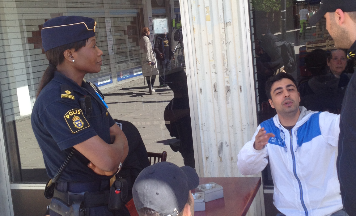 Vandalisering,  Muhammed Hakim, Dödsskjutning, Husby, Protest, 12-årig, Upplopp, Polisen